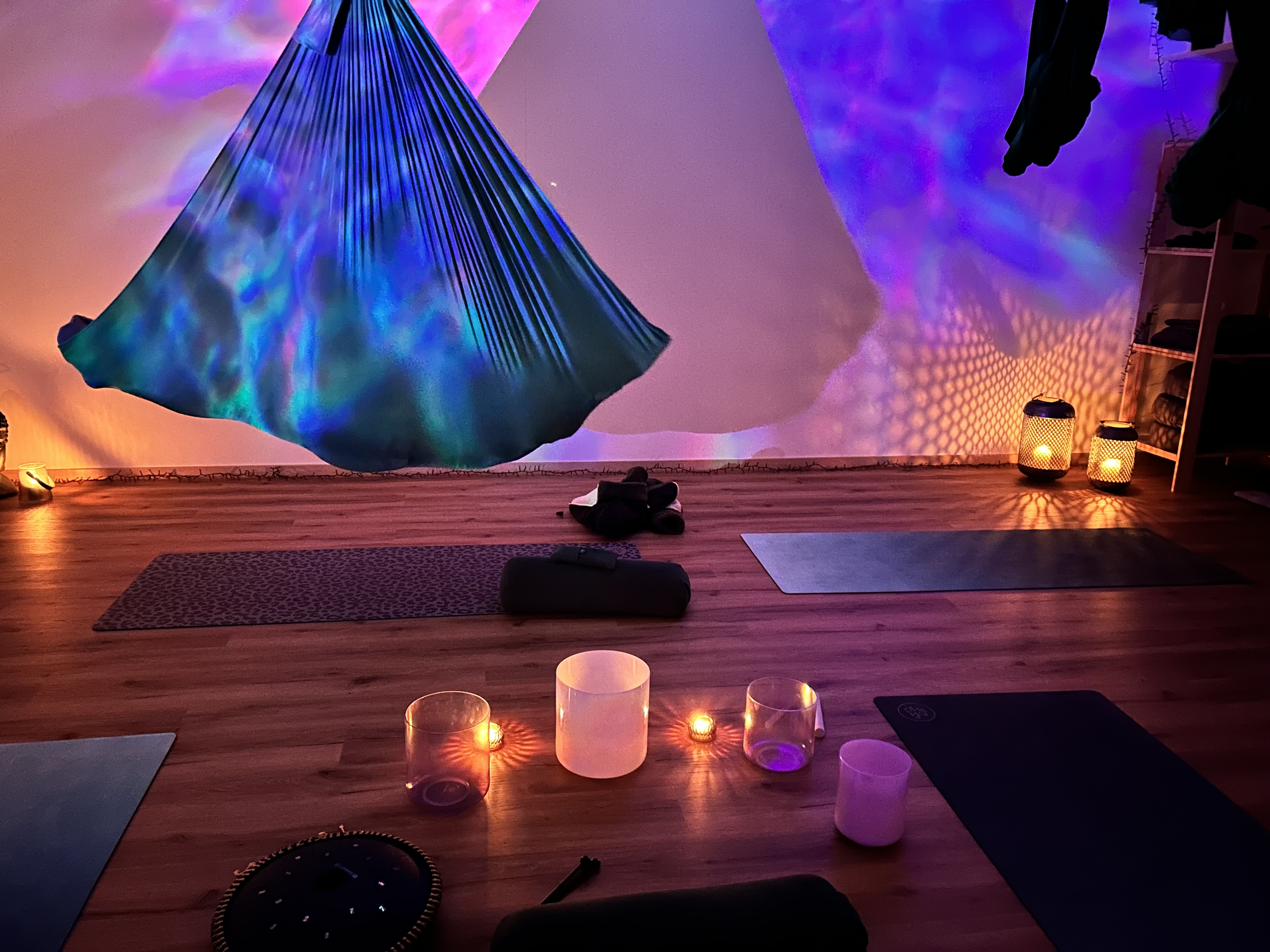 IMG_6531 Aerial Tücher Kristallklangschalen